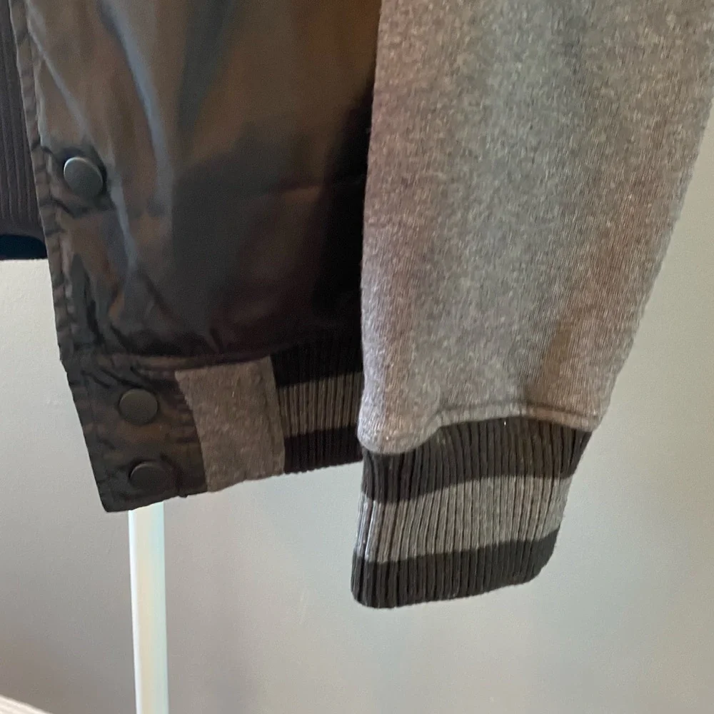 Foot Locker Jacket - Picture 5 of 5